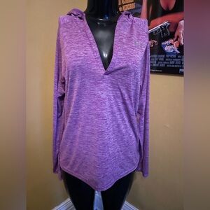 Women's Heat Gear Under Armour Hoodie ( large )